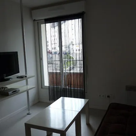 Studio Au Pied Des Pistes, 4 Pers., Kitchenette, Casier A Skis, Parkings Gratuits - Fr-1-602-68 * Arette