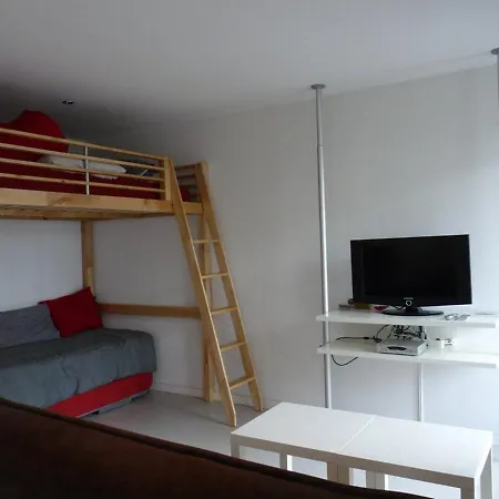 Lejlighed Au Pied Des Pistes, 4 Pers., Kitchenette, Casier A Skis, Parkings Gratuits - Fr-1-602-68 *